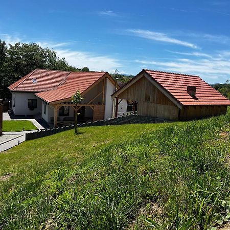 Domeniul Bondarelului Hotel Ocolisu Mic Bagian luar foto