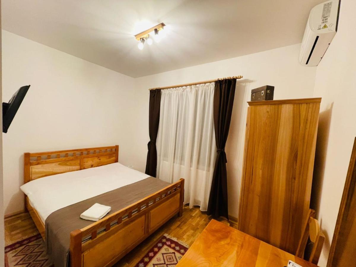 Domeniul Bondarelului Hotel Ocolisu Mic Bagian luar foto