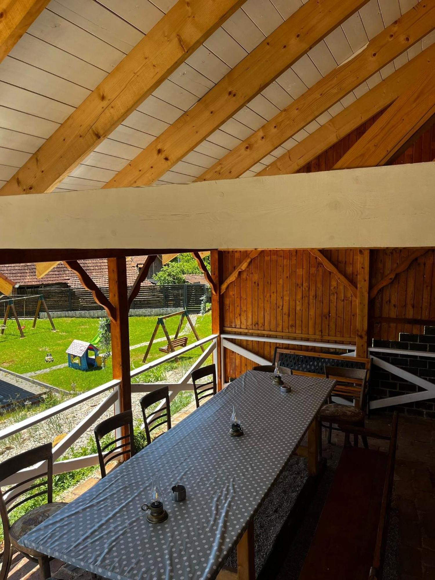 Domeniul Bondarelului Hotel Ocolisu Mic Bagian luar foto
