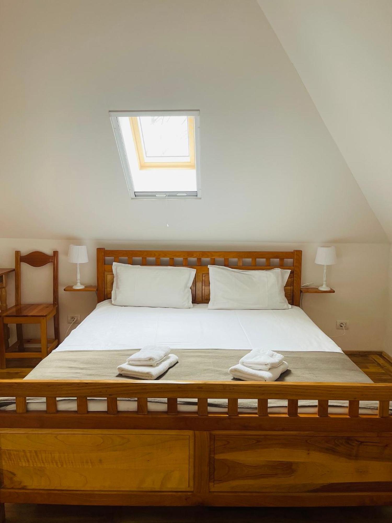 Domeniul Bondarelului Hotel Ocolisu Mic Bagian luar foto