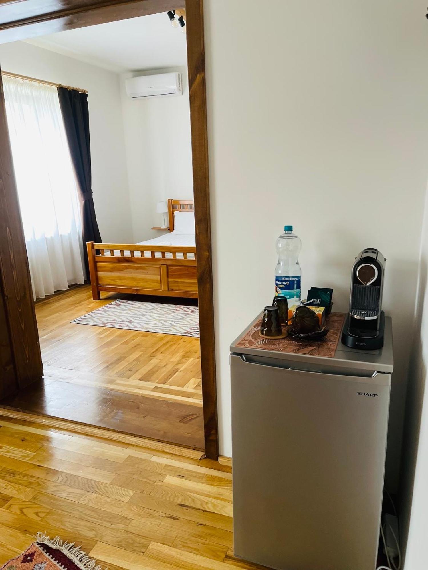 Domeniul Bondarelului Hotel Ocolisu Mic Bagian luar foto
